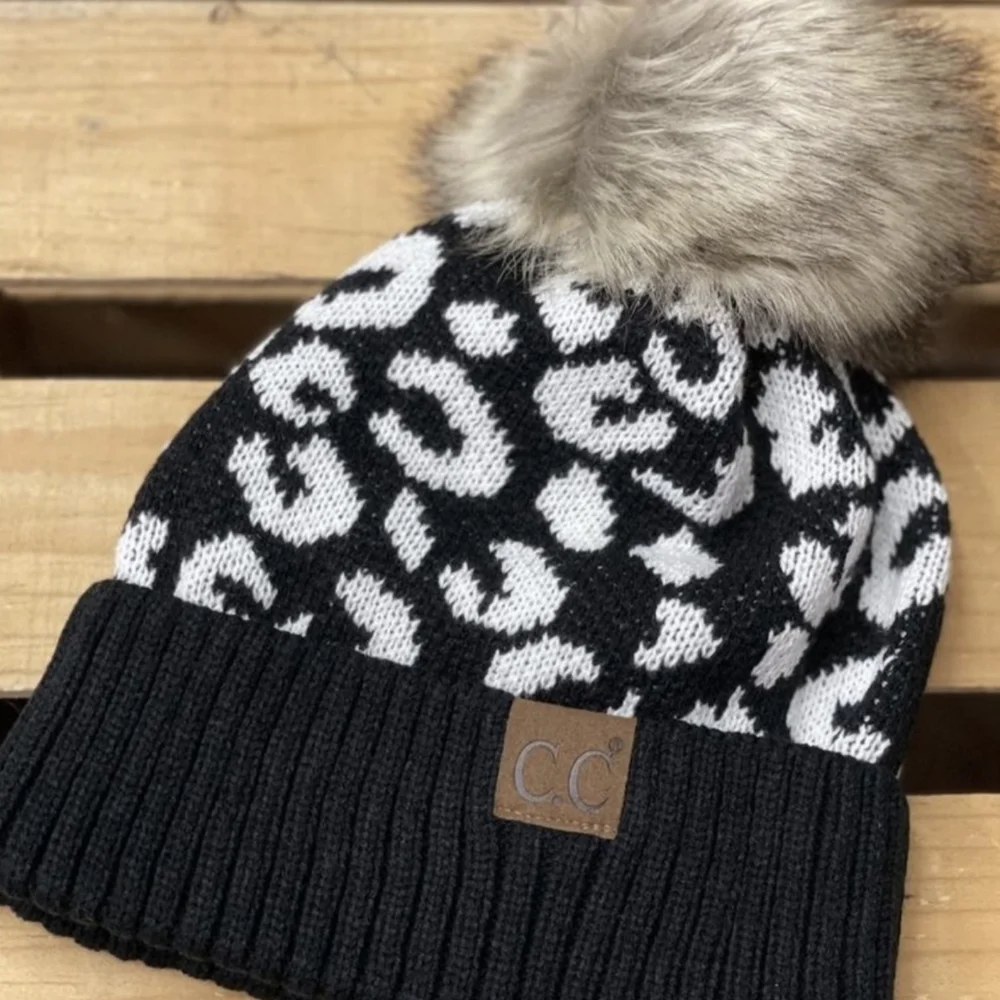 Last Two! Stylish Black and White C.C. Beanie w/Leopard Print & Faux Fur Pom - Picture 4 of 6